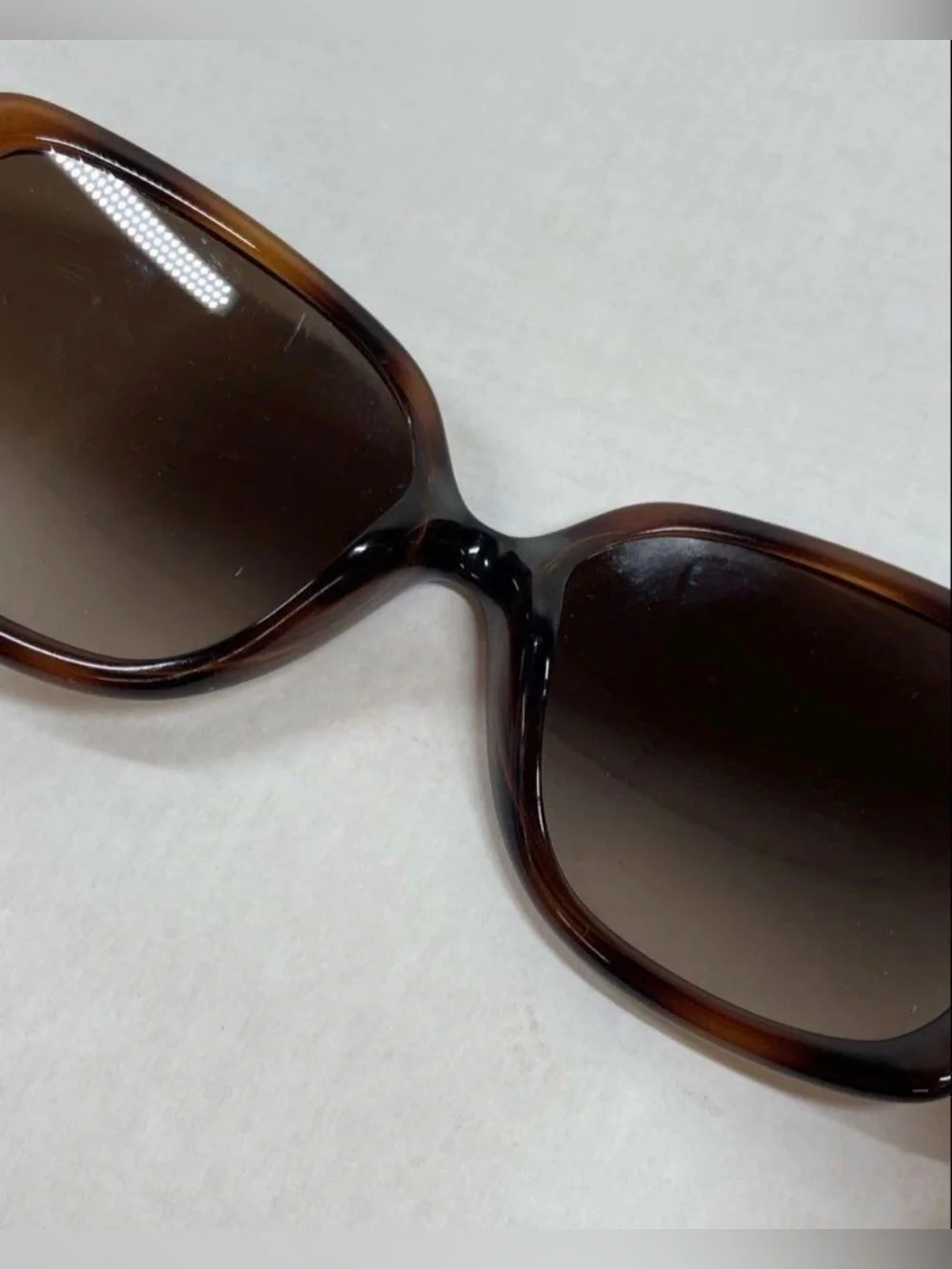 Authentic Fendi Brown Tortoise Oversized Sunglasses FS5227